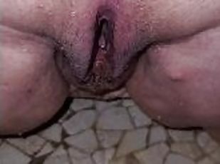 Chubby bbw first time pee on video outdoor fat ass open pussy