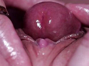 clitoris-bagian-atas-vagina-paling-sensitif, besar-huge, vagina-pussy, amatir, cumshot-keluarnya-sperma, creampie-ejakulasi-di-dalam-vagina-atau-anus-dan-keluarnya-tetesan-sperma, sudut-pandang, sperma, bersetubuh, cantik