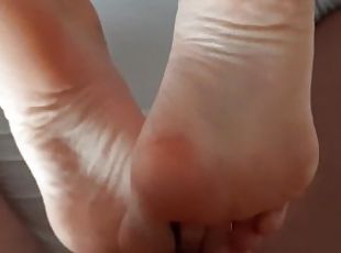 Quick doggystyle fuck ending on her feet