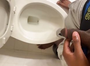 urina, cazzi-enormi, gay, neri, grassottelle, toilette, feticci, solitari, peni