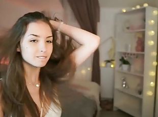 Super cute big tits and booty teen webcam solo