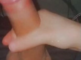 Jerking off at my Desk to a Cumshot