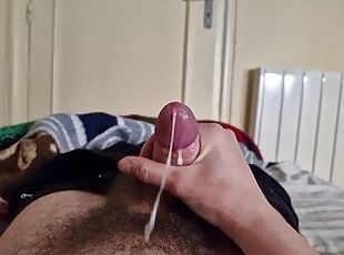 poilue, masturbation, ejaculation-sur-le-corps, énorme-bite, gay, branlette, compilation, couple, secousses, ejaculation