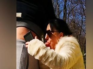 Amateur outdoors fucking with a horny brunette with glasses