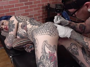 Amber Luke gets a asshole tattoo and a good pounding