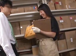 Creampie in the warehouse for naughty worker Umuri Narumi