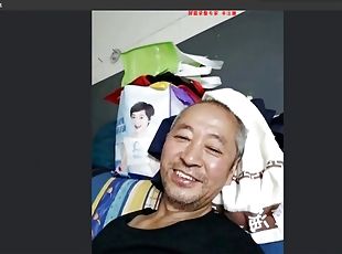 asiatique, papa, ejaculation-sur-le-corps, webcam, grand-papa