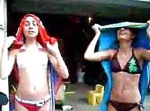 Hot Turkish Teens In Bikini Putting On Their Turbants