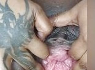 clitoride, masturbazione-con-mano, enormi, masturbarsi, orgasmi, fichette, amatoriali, nere, giocattoli, hardcore