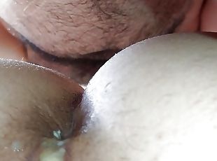 He breaks my ass hard in close up and cums inside it - Amateur couple - Anal creampie - Loud orgasm