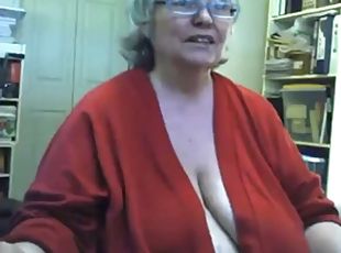 Very Kinky BBW Granny on Webcam