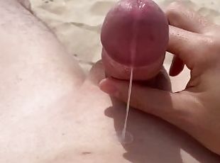 imens-huge, masturbare-masturbation, batran, public, amatori, jet-de-sperma, laba, plaja, masturbare, tanar18