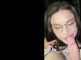 Risky blowjob in the car with a hot brunette