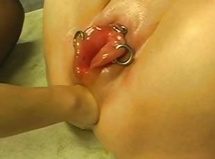masturbazione-con-mano, anellini, feticci
