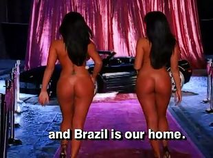 Deisy and Sarah Teles are two sexy Brazilian twins