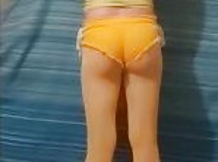 My favourite colour is yellow so I made a compilation  in my yellow shorts yellow heels and tights