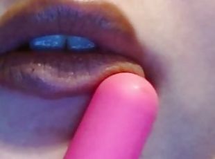 Nude Lips Get Vibrated NO SOUND Spit & Lipstick ASMR
