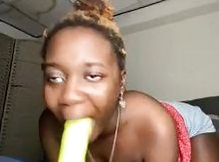 I Filmed This Video Practicing On Dildo Before Sneaky Link….Watch This & Learn How To Give Good Head