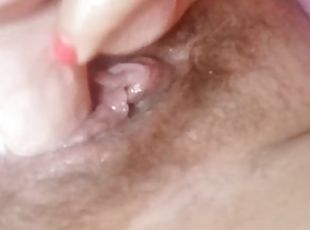 poilue, masturbation, chatte-pussy, milf, doigtage, gode, humide